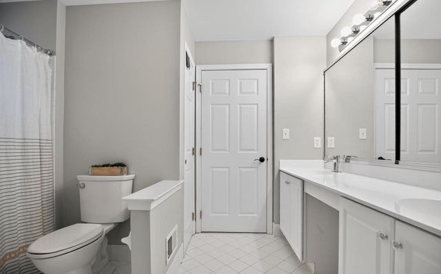 2479 WHEATFIELD LN, Furlong, PA 18925