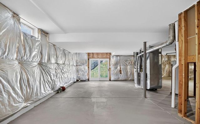 2479 WHEATFIELD LN, Furlong, PA 18925