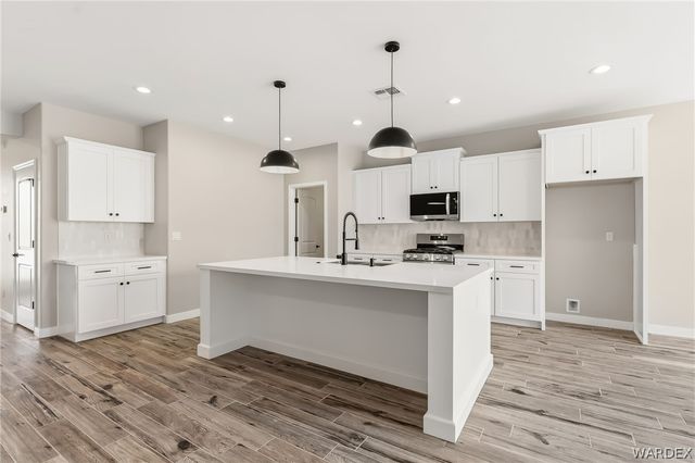 2935 Sidewheel Drive, Bullhead City, AZ 86429