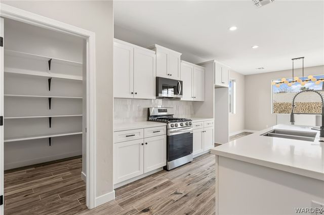 2935 Sidewheel Drive, Bullhead City, AZ 86429