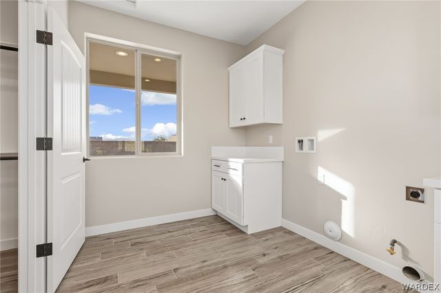 2935 Sidewheel Drive, Bullhead City, AZ 86429