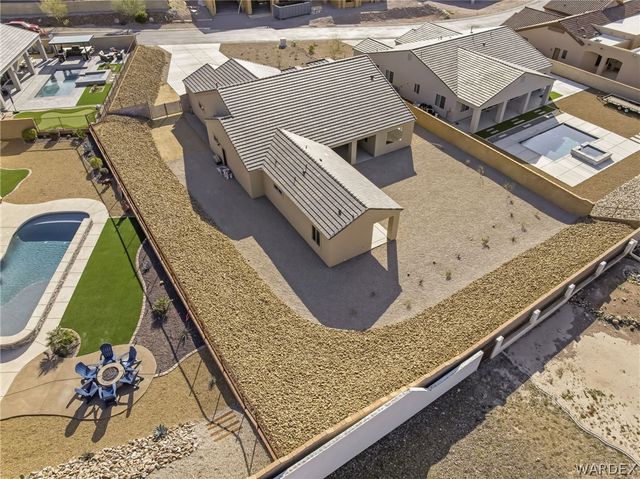 2935 Sidewheel Drive, Bullhead City, AZ 86429