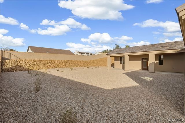 2935 Sidewheel Drive, Bullhead City, AZ 86429