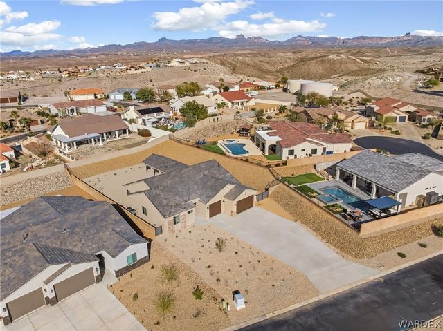 2935 Sidewheel Drive, Bullhead City, AZ 86429