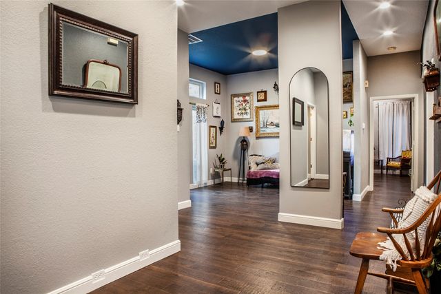 810 Highland Hills Lane, Highland Village, TX 75077