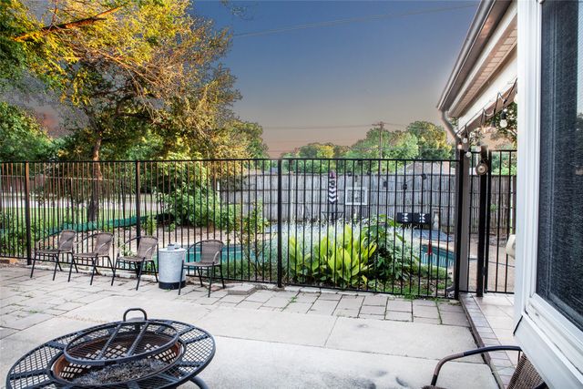 810 Highland Hills Lane, Highland Village, TX 75077