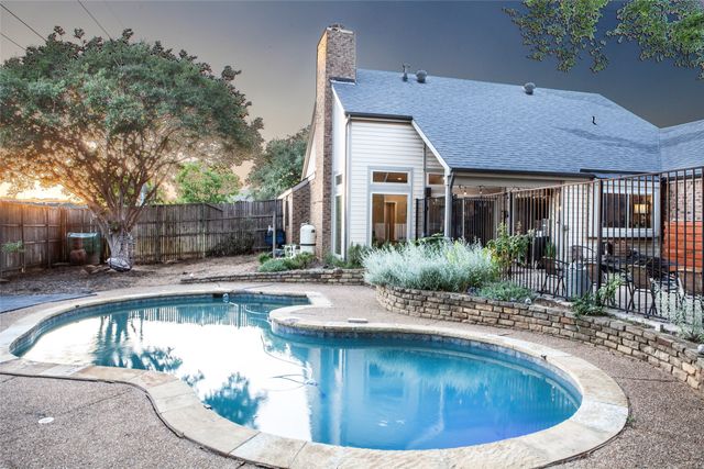 810 Highland Hills Lane, Highland Village, TX 75077