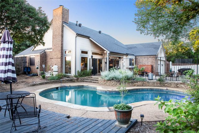 810 Highland Hills Lane, Highland Village, TX 75077
