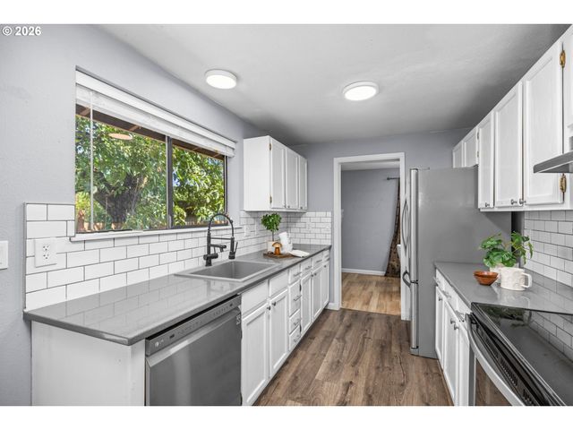 5529 Se 68TH Ave, Portland, OR 97206