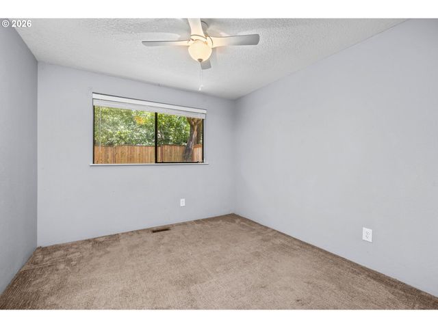 5529 Se 68TH Ave, Portland, OR 97206