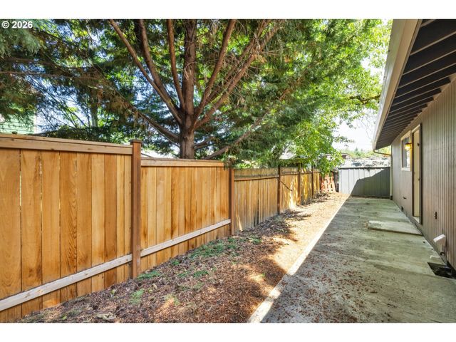 5529 Se 68TH Ave, Portland, OR 97206