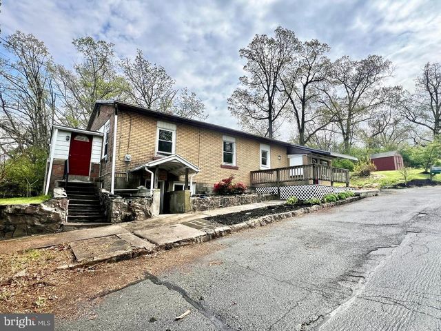 1310 HAY RD, Temple, PA 19560