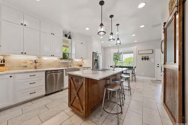 120 magnolia, La Vernia, TX 78121