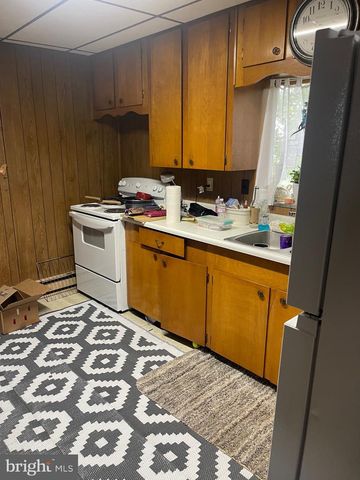 14 N 2ND ST, Girardville, PA 17935