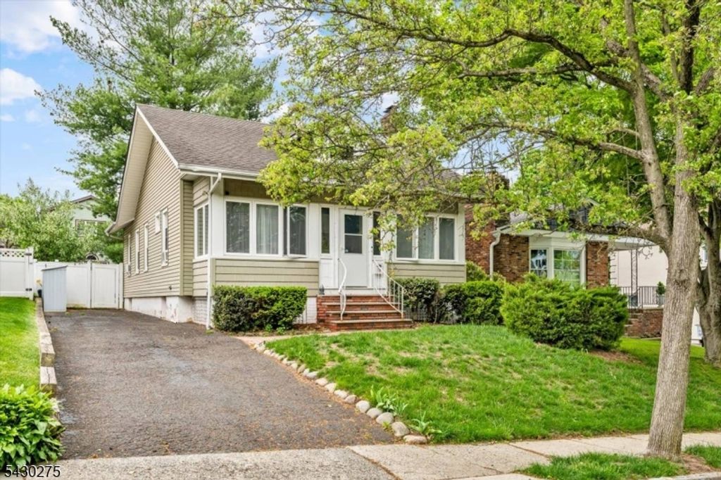 99 Hawthorne Ave, Nutley Twp., NJ 07110