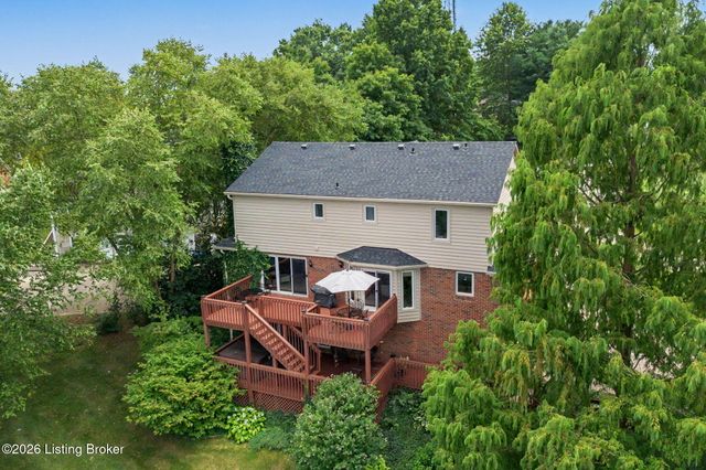 1600 Saratoga Trace, Goshen, KY 40026