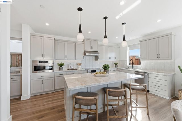 3952 Viggo Way, Dublin, CA 94568