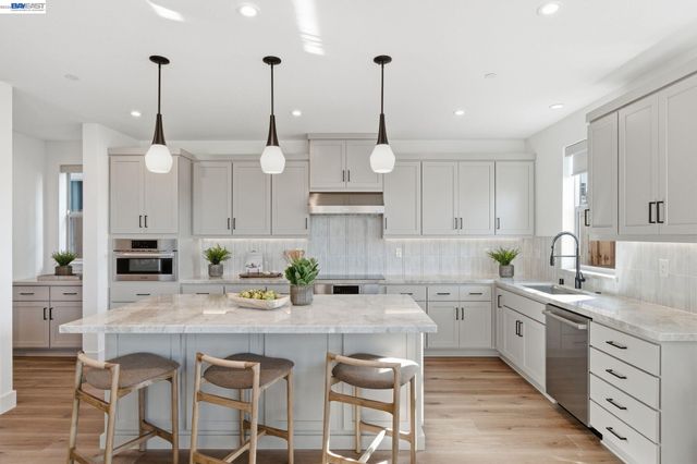 3952 Viggo Way, Dublin, CA 94568