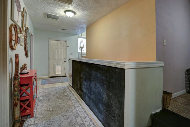 1027 E Wabash Ave, Spokane, WA 99207