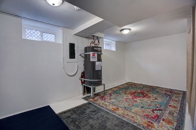 1027 E Wabash Ave, Spokane, WA 99207