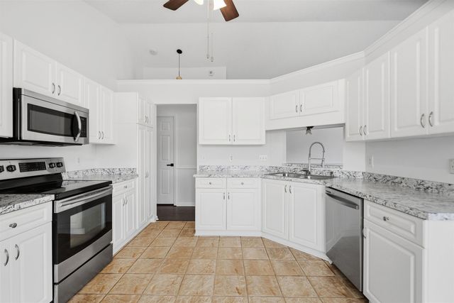 234 W Pheasant Hill Drive, Duncan, SC 29334
