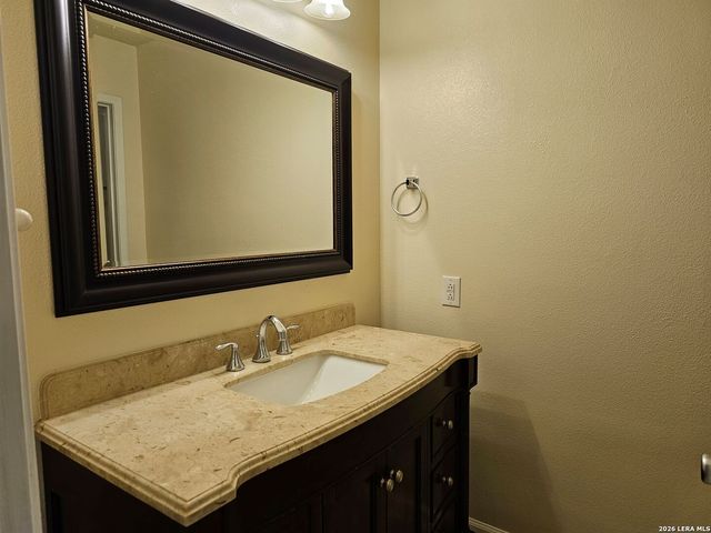 11518 OLD MANSE ST, San Antonio, TX 78230