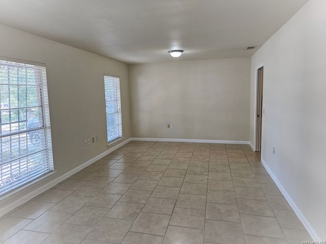 11518 OLD MANSE ST, San Antonio, TX 78230
