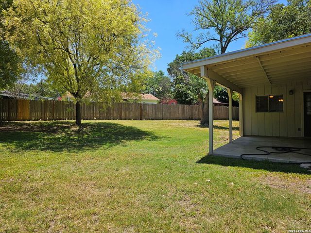 11518 OLD MANSE ST, San Antonio, TX 78230