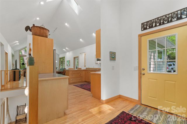 608 Brandywine Road, Waynesville, NC 28786