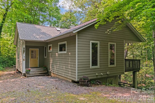 608 Brandywine Road, Waynesville, NC 28786