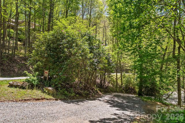 608 Brandywine Road, Waynesville, NC 28786