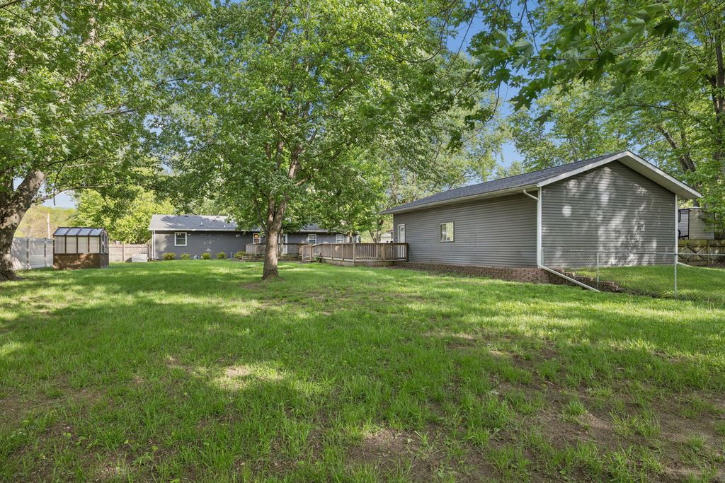 Image 22 of property listing at 35652 Jay Drive, Custer Park, IL 60481