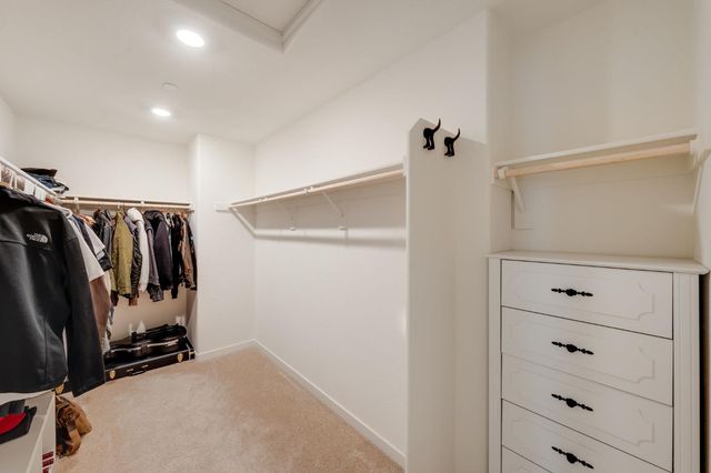4008 Mercury Ln, Roseville, CA 95747