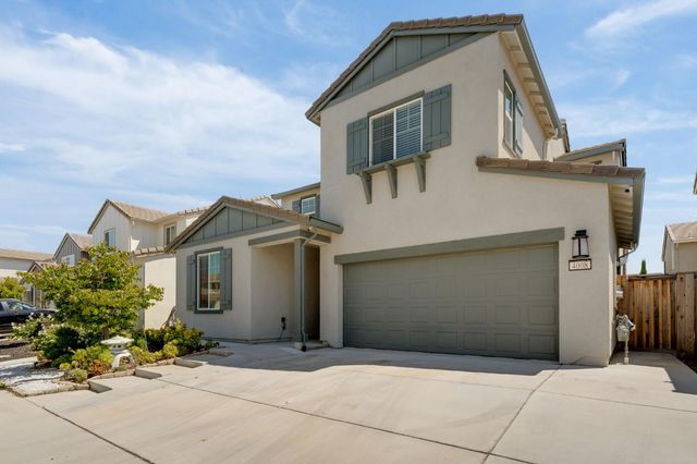 4008 Mercury Ln, Roseville, CA 95747
