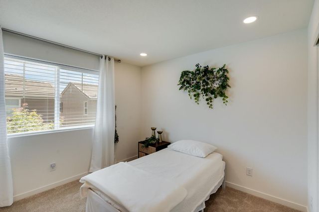 4008 Mercury Ln, Roseville, CA 95747