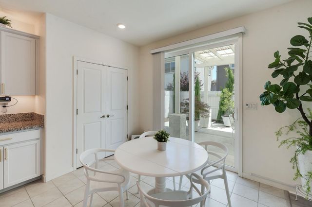 4008 Mercury Ln, Roseville, CA 95747