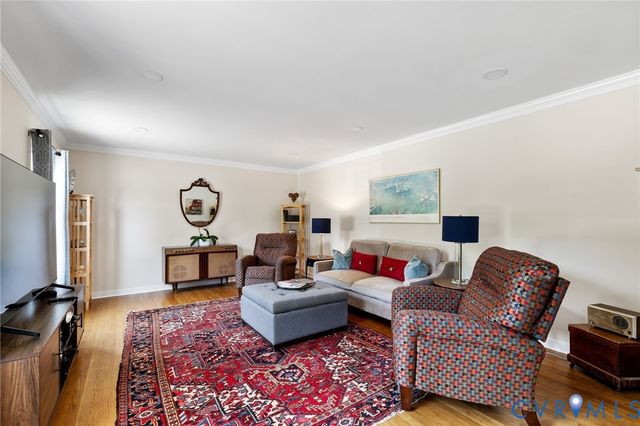6213 Monument Ave, Richmond, VA 23226