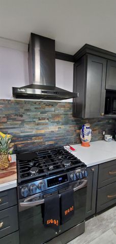 1702 Meadow Ave, Stockton, CA 95207