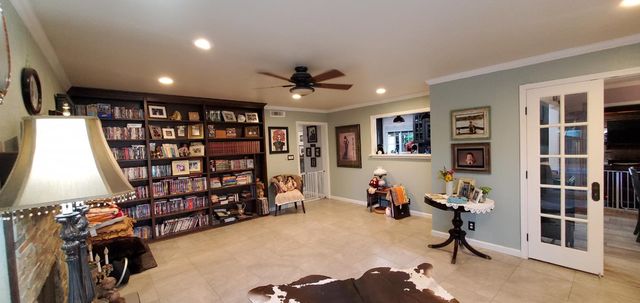 1702 Meadow Ave, Stockton, CA 95207