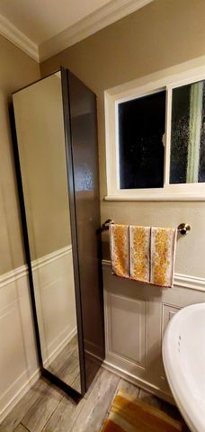 1702 Meadow Ave, Stockton, CA 95207