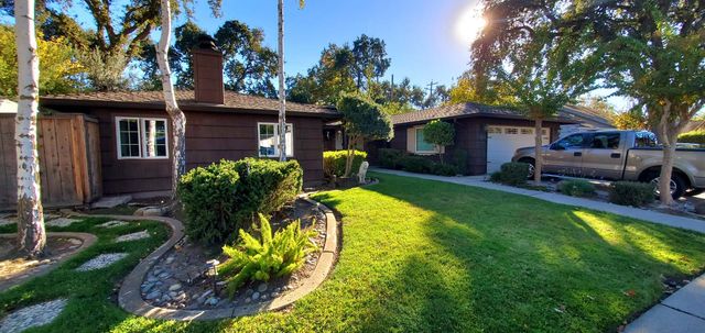 1702 Meadow Ave, Stockton, CA 95207