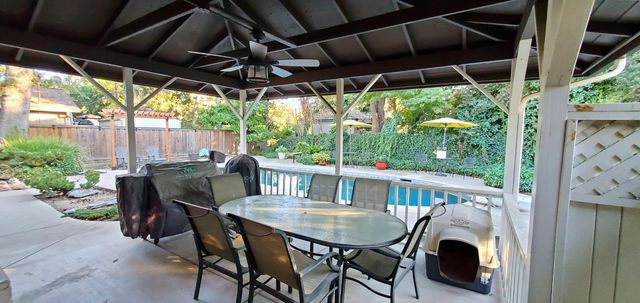 1702 Meadow Ave, Stockton, CA 95207