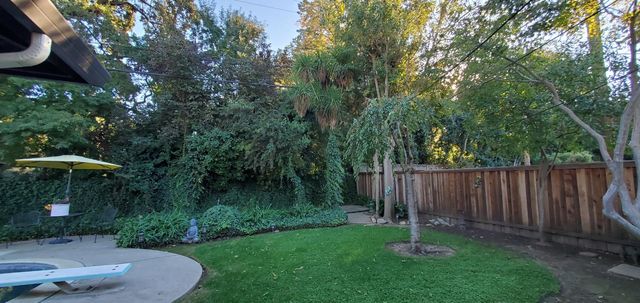 1702 Meadow Ave, Stockton, CA 95207