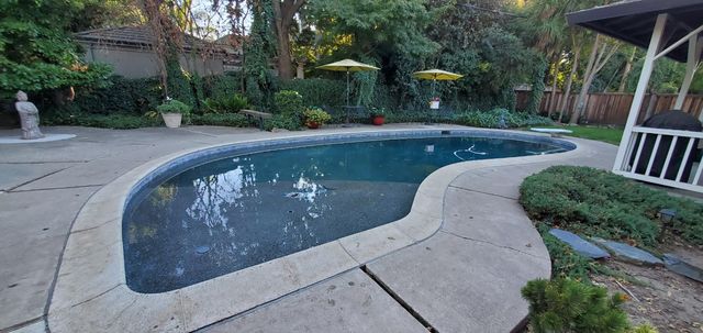 1702 Meadow Ave, Stockton, CA 95207