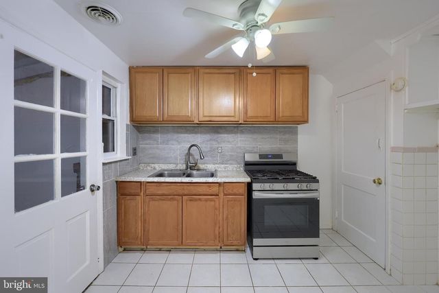 732 STEVENS AVE, Lancaster, PA 17602