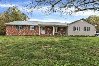 11290 Maysville Williams Road, Logan, OH 43138