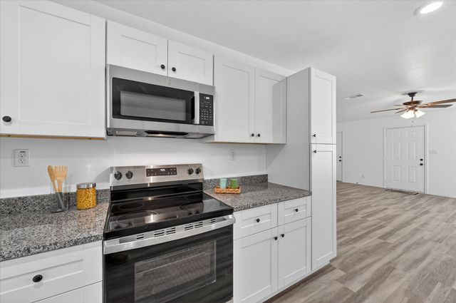 412 Susan Drive, Kennedale, TX 76060