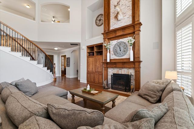 10761 Silver Dollar Drive, Frisco, TX 75033