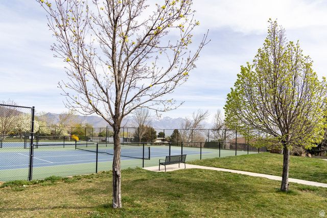 195 E NORTH SANDRUN RD, Salt Lake City, UT 84103