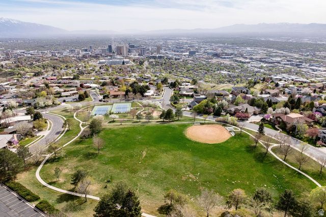 195 E NORTH SANDRUN RD, Salt Lake City, UT 84103